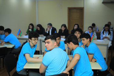 Gəncədə “Zəfərin izi ilə parlaq gələcəyə” adlı bilik yarışı keçirilib
