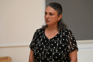 Niyazi Bayramov sakinlərin müraciətlərini dinləyib