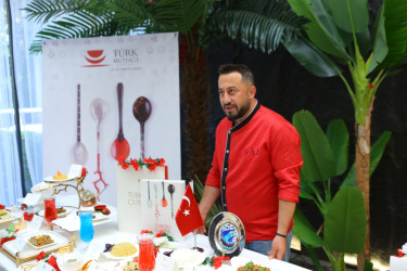 Gəncədə Türk Mətbəxi Həftəsi çərçivəsində "Türk Mətbəxinin Klassik Yeməkləri" nümayiş olunub