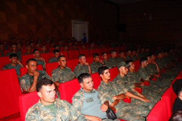 Gəncədə 26 İyun – Silahlı Qüvvələr Günü münasibətilə “Gülüstan” tamaşası nümayiş olunub