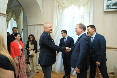 Niyazi Bayramov Avropa İttifaqının Azərbaycandakı səfiri və üzv dövlətlərin diplomatları ilə rəsmi görüş keçirib