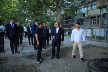 Niyazi Bayramov növbəti “ABAD məhəllə” layihəsi çərçivəsində görülən işlərlə tanış olub