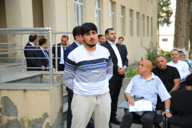 Gəncə Şəhər İcra Hakimiyyətinin başçısı Niyazi Bayramov şəhər sakinləri ilə növbəti səyyar görüş keçirib