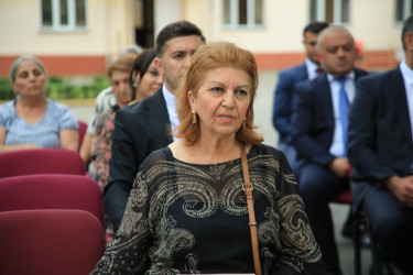 Niyazi Bayramov növbəti dəfə sakinlərlə görüşüb