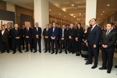 “Əsrlərin şahidi Gəncə” adlı foto sərgi təşkil olunub