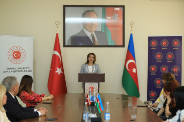 Gəncədə Türkiyədə keçirilən “Milli Ailə Həftəsi” çərçivəsində dəyirmi masa təşkil olunub