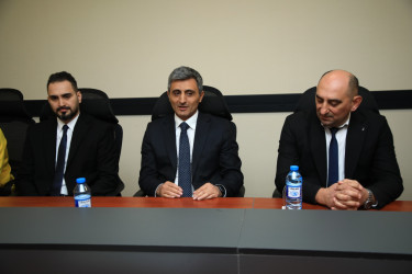 Niyazi Bayramov “Gəncə” Basketbol Klubunun üzvləri ilə görüşüb