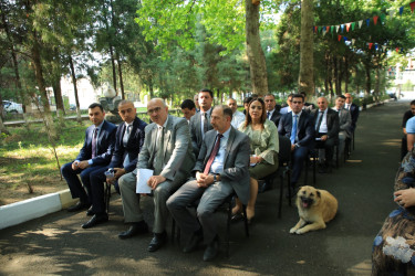 Gəncə Şəhər İcra Hakimiyyətinin başçısı Niyazi Bayramov növbəti dəfə sakinlərlə səyyar görüş keçirib