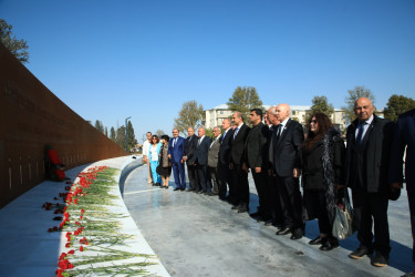 Gəncədə “Konstitusiya və Suverenlik İli” çərçivəsində “Azərbaycanın müstəqillik salnaməsi: Suverenliyə aparan yol” mövzusunda regional konfrans təşkil olunub