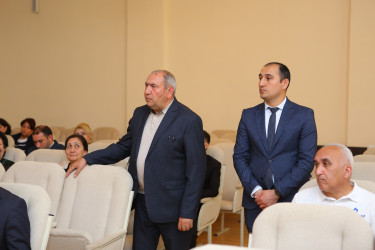Niyazi Bayramov ADAU-da sakinlərlə görüşüb