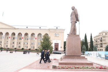 Baş prokuror Kamran Əliyev Gəncə şəhərində vətəndaşları qəbul edib