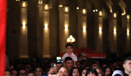 Gəncədə  “COCA-COLA İLƏ XƏZƏR YAY” festivalı keçirilib