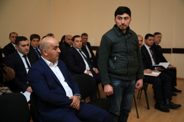 Niyazi Bayramov növbəti dəfə sakinlərlə görüşüb