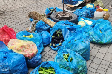 Gəncədə pərakəndə ticarət hallarının geniş yayıldığı ərazilərdə reydlər davam etdirilir