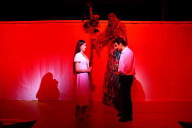 Gəncə Dövlət Milli Dram Teatrında “Zəhri-Mar” tamaşasının premyerası keçirilib
