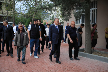 Niyazi Bayramov şəhərin bir sıra ərazilərində görülən abadlıq işlərinə baxış keçirib