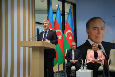 Gəncədə “Heydər Əliyev məktəbi” layihəsinin üçüncü mərhələsinin açılış mərasimi keçirilib