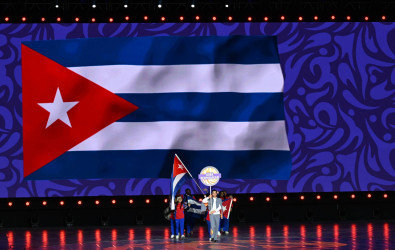 İlham Əliyev və birinci xanım Mehriban Əliyeva Gəncədə keçirilən III MDB Oyunlarının təntənəli açılış mərasimini izləyiblər