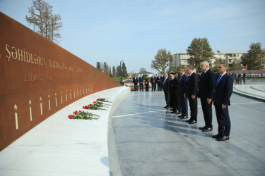 Gəncədə mülki şəhidlərin xatirəsi yad edilib