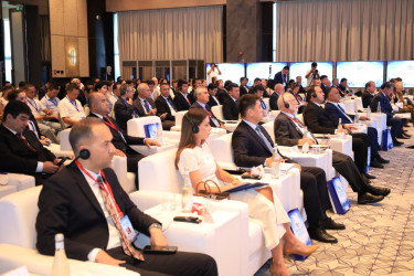 Niyazi Bayramov Səmərqənd şəhərində “Qardaş şəhərlər” I Beynəlxalq Forumunda iştirak edir