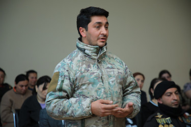 Niyazi Bayramov Gəncədə sakinlərlə növbəti səyyar görüş keçirib