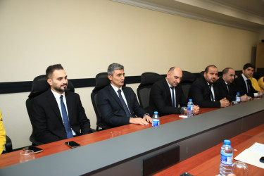 Niyazi Bayramov “Gəncə” Basketbol Klubunun üzvləri ilə görüşüb