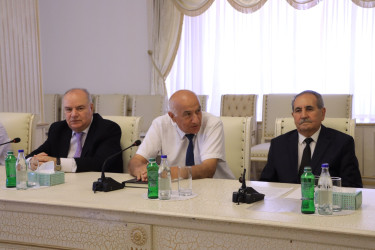 Gəncə şəhər Ağsaqqallar Şurasının hesabat konfransı keçirilib