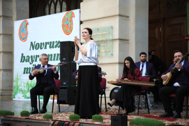 Gəncədə İlaxır çərşənbə və Novruz bayramı qeyd olunub