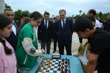 Gəncə 2025-ci il üçün MDB-nin İdman Paytaxtı titulunu təsdiqləyən sertifikatı qəbul edib