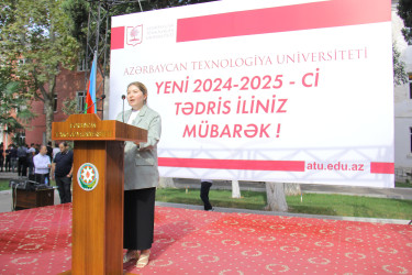 Gəncədə fəaliyyət göstərən universitetlərdə “Bilik günü” keçirilib