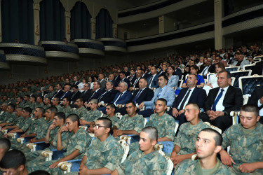 Gəncədə 26 İyun - Silahlı Qüvvələr Günü münasibətilə konsert proqramı təşkil olunub