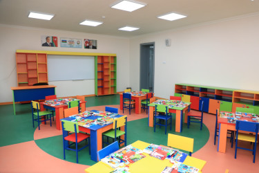 Gəncə şəhər 24 nömrəli tam orta ümumtəhsil məktəbinin əsaslı təmirdən sonra açılışı olub