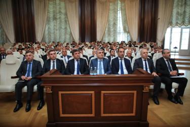 Gəncədə “Yanğınlara qarşı qabaqlayıcı tədbirlərin səmərəliliyinin artırılması” mövzusunda regional müşavirə keçirilib