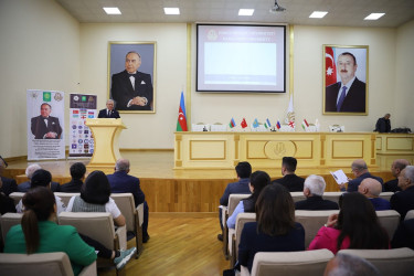 GDU-da “Təbiət və sosial elmlər sahəsində qlobal çağırışlar” mövzusunda beynəlxalq elmi konfrans keçirilib