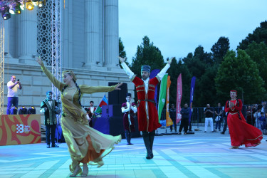 Gəncə 2025-ci il üçün MDB-nin İdman Paytaxtı titulunu təsdiqləyən sertifikatı qəbul edib