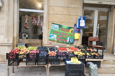 Gəncədə pərakəndə ticarət hallarının geniş yayıldığı ərazilərdə reydlər davam etdirilir