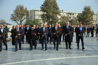 Gəncədə mülki şəhidlərin xatirəsi yad edilib