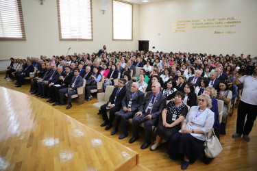 GDU-da “Təbiət və sosial elmlər sahəsində qlobal çağırışlar” mövzusunda beynəlxalq elmi konfrans keçirilib