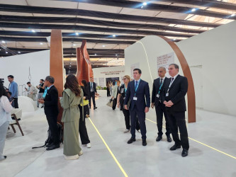 Niyazi Bayramov "Urban Expo" sərgisində Azərbaycan pavilyonu ilə tanış olub
