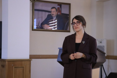 Gəncədə dövlət qulluqçuları üçün təlimlər keçirilib
