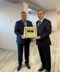 Niyazi Bayramov Dağıstan Respublikasının Bakıdakı rəsmi nümayəndəsi ilə görüşüb