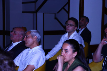 Gəncə Dövlət Milli Dram Teatrında “Zəhri-Mar” tamaşasının premyerası keçirilib