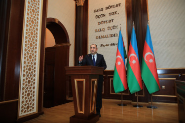 Gəncədə “Yanğınlara qarşı qabaqlayıcı tədbirlərin səmərəliliyinin artırılması” mövzusunda regional müşavirə keçirilib