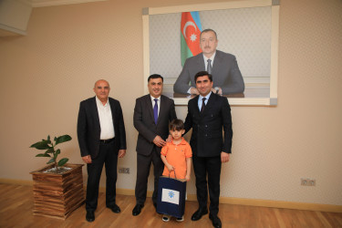 Gəncədə şəhid övladlarına məktəb ləvazimatları təqdim olunub