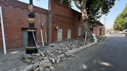 Gəncə şəhərində abadlıq-quruculuq, təmir və bərpa işləri intensiv şəkildə davam etdirilir