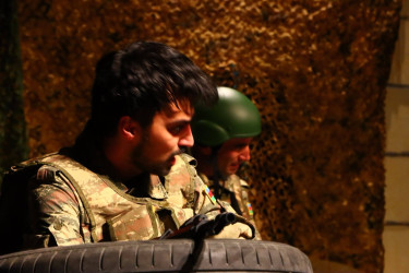 Gəncədə 26 İyun – Silahlı Qüvvələr Günü münasibətilə “Gülüstan” tamaşası nümayiş olunub