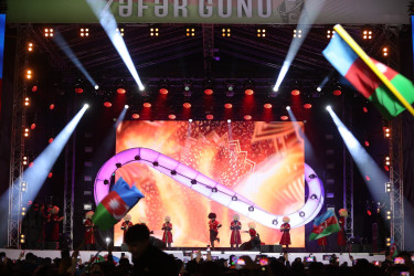 Gəncədə 8 Noyabr – Zəfər Gününə həsr olunmuş möhtəşəm konsert proqramı keçirilib