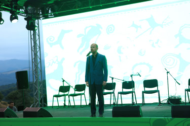 Niyazi Bayramov IV Milli Yaylaq Festivalında iştirak edib