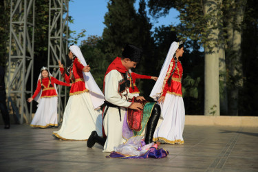Gəncədə Milli Musiqi Gününə həsr olunmuş konsert proqramı keçirilib