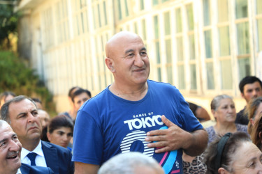 Niyazi Bayramov Hacıkənd qəsəbəsinin sakinləri ilə görüşüb